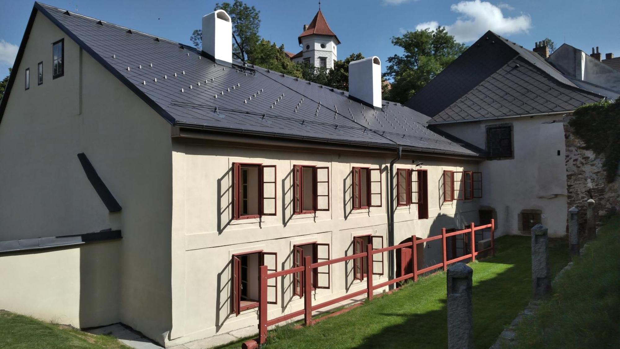 Mestansky Dum - Kulturni Pamatka Mlynska 119 Jindrichuv Hradec Exterior photo